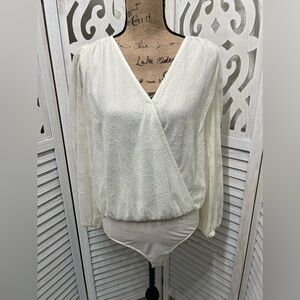 Entro Cream Embroidered V- Neck Bodysuit Medium